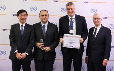 EMS UAE receiving their Silver performance award